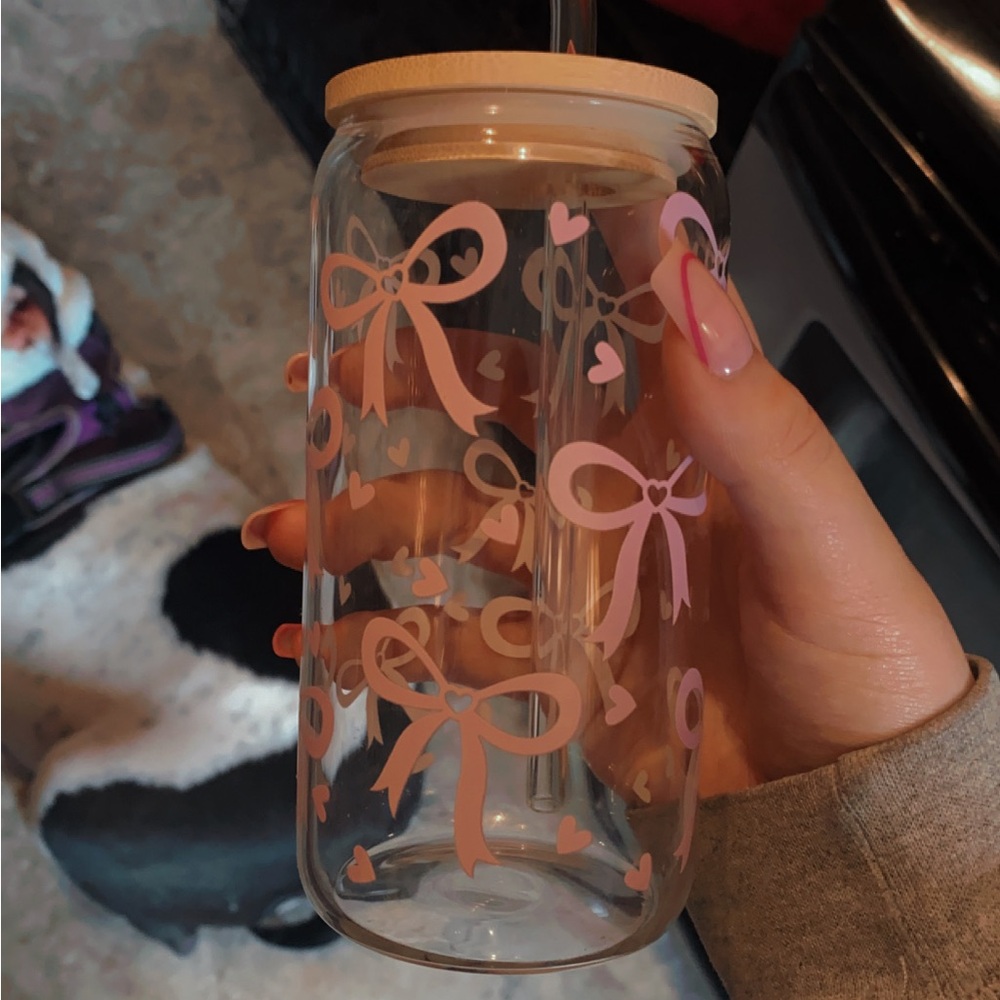 making some ice coffee cups;) any design just shoot me a message